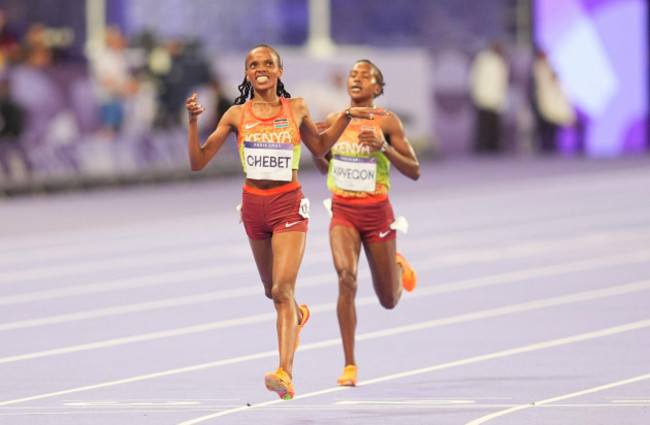 august-05-2024-beatrice-chebet-kenya-wins-gold-during-the-womens-5000m-final-on-day-10-of-the-olympic-games-at-stade-de-france-paris-france-ulrik-pedersencsm-credit-image-ulrik-peder