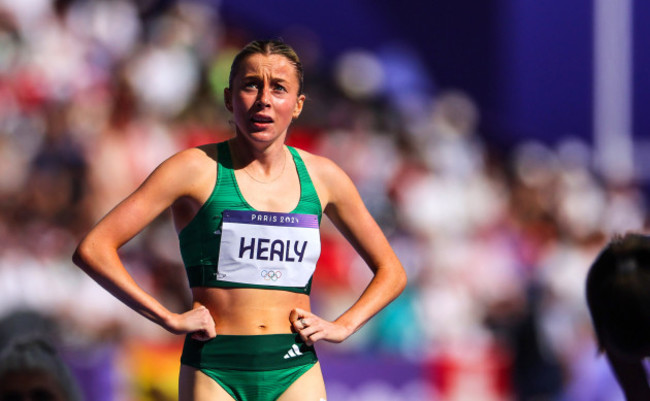 sarah-healy-dejected-after-finishing-seventh-and-missing-out-on-a-spot-in-the-semi-final