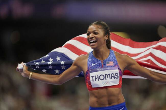 saint-denis-france-06th-aug-2024-gabrielle-thomas-of-team-usa-celebrates-after-winning-gold-during-the-womens-200m-final-of-the-athletics-event-at-the-paris-2024-olympic-games-at-stade-de-france