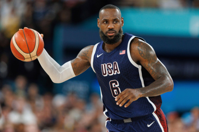 france-paris-06082024-olympic-games-paris-2024-brazil-x-united-states-lebron-james-of-the-united-states-in-action-during-a-match-against-brazil-at-arena-bercy-at-the-olympic-games-paris-202