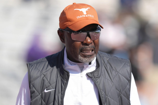 austin-usa-25th-mar-2022-texas-longhorns-coach-edrick-floreal-during-the-94th-clyde-littlefield-texas-relays-friday-mar-25-2022-in-austin-tex-photo-via-credit-newscomalamy-live-news