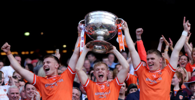 rian-oneill-and-oisin-oneill-celebrates-with-their-cousin-cian-mcconville