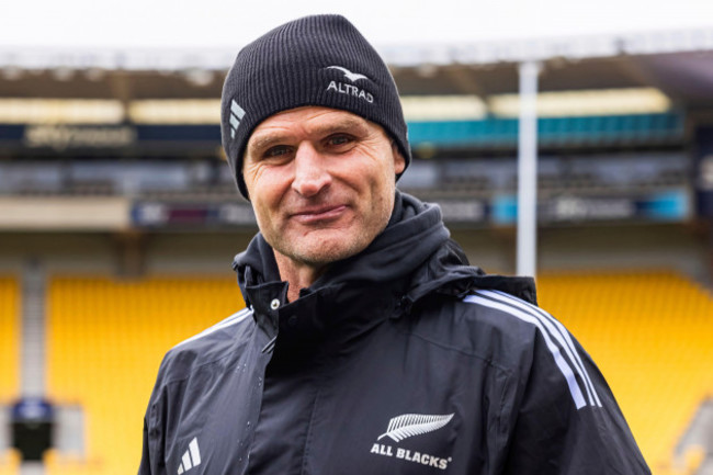 wellington-new-zealand-august-09-all-blacks-coach-scott-robertson-looks-on-during-the-all-blacks-captains-run-at-the-sky-stadium-ahead-of-saturdays-2024-lipovitan-d-rugby-championship-clash-wit