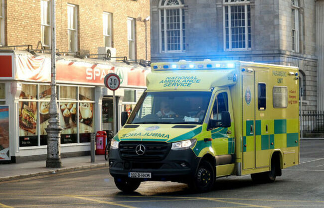 ambulances 458_90639487