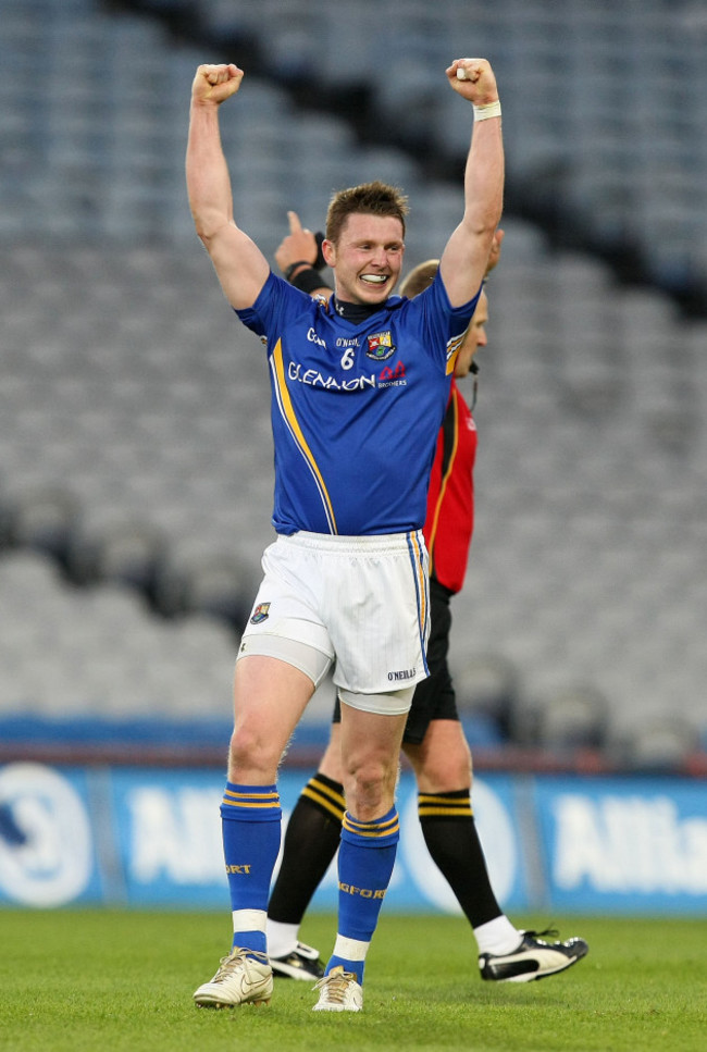 michael-quinn-celebrates-at-the-final-whistle