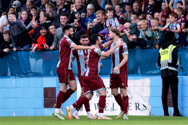 andrew-quinn-celebrates-scoring-a-goal-with-teammates