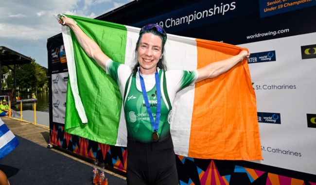 siobhan-mccrohan-celebrates-after-winning-bronze