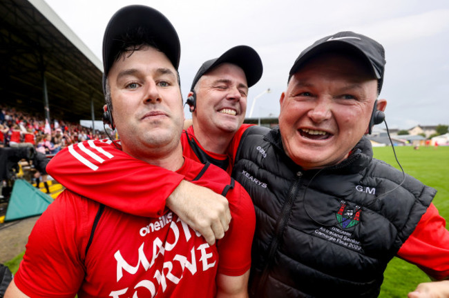 wesley-obrien-liam-cronin-and-ger-manley-celebrate-after-the-final-whistle