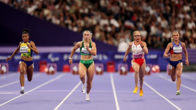 orla-comerford-on-her-way-to-winning-bronze