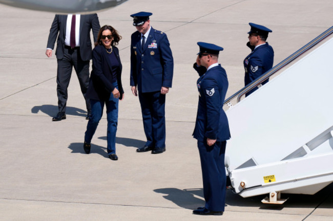 democratic-presidential-nominee-vice-president-kamala-harris-arrives-to-board-air-force-two-at-joint-base-andrews-md-thursday-sept-5-2024-en-route-to-pittsburgh-for-debate-preparations-ap-pho