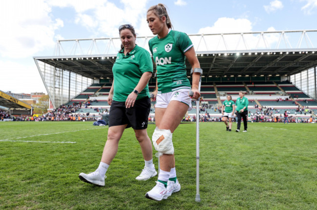 eimear-considine-leaves-the-pitch-after-the-game