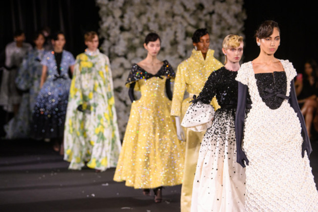 london-uk-14-september-2024-models-on-the-catwalk-during-the-richard-quinn-show-at-the-dorchester-hotel-park-lane-during-london-fashion-week-photo-credit-should-read-matt-crossickempicsalamy