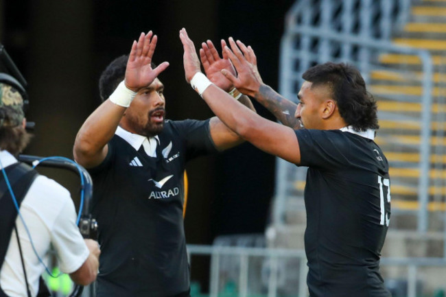 sydney-australia-21st-sep-2024-all-blacks-rieko-ioane-and-ardie-savea-celebrate-after-scoring-a-try-during-the-rugby-union-match-between-the-australian-wallabies-and-the-new-zealand-all-blacks-at