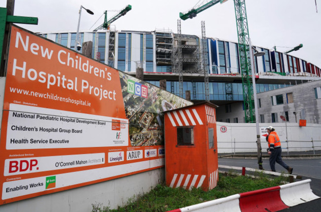 a-construction-worker-at-the-construction-site-of-the-new-national-childrens-hospital-in-dublin-picture-date-wednesday-october-5-2022