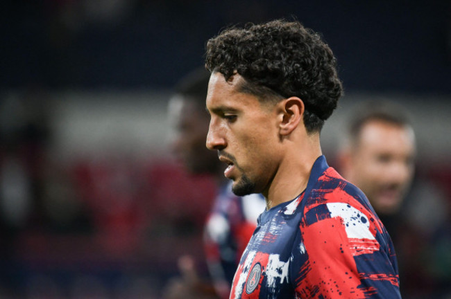 paris-france-18th-sep-2024-paris-saint-germains-defender-marquinhos-warms-up-before-the-uefa-champions-league-football-match-between-paris-saint-germain-and-girona-fc-at-the-parc-des-princes-stad