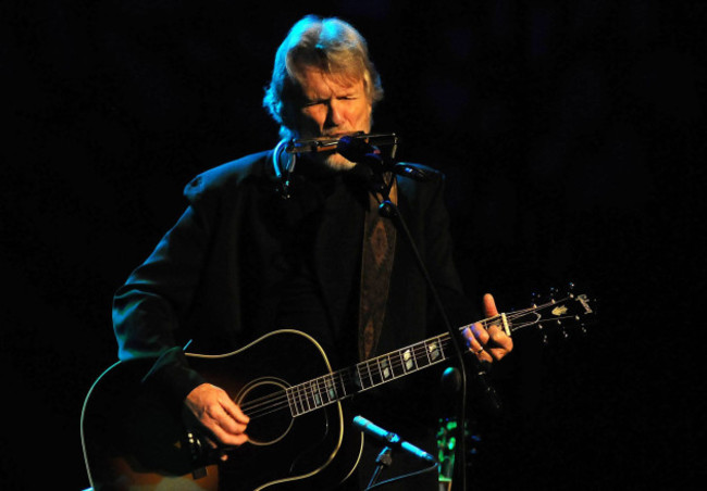 country-music-singer-songwriter-and-hollywood-actor-kris-kristofferson-performing-at-the-olympia-theatre-dublin-ireland