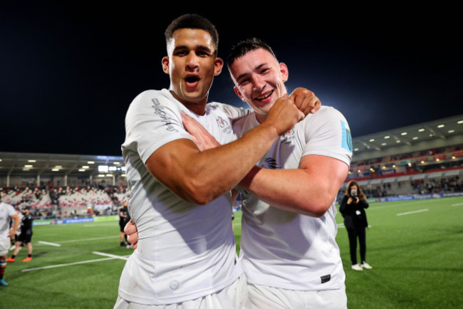 cormac-izuchukwu-and-harry-sheridan-celebrate-after-the-game