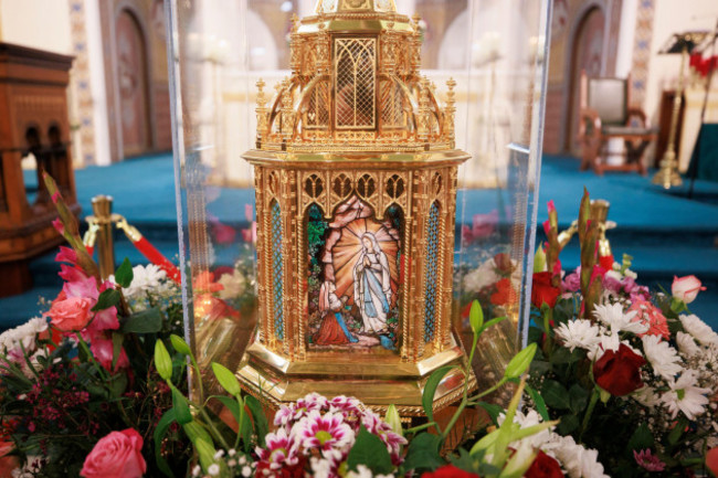 relics-of-st-bernadette-on-the-alter-of-st-marys-church-in-chapel-lane-following-its-arrival-in-belfast-as-part-of-a-pilgrimage-across-the-island-of-ireland-picture-date-tuesday-october-15-2024