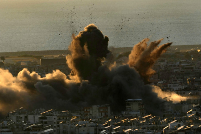 smoke-rises-from-israeli-airstrikes-on-dahiyeh-in-the-southern-suburb-of-beirut-lebanon-saturday-oct-19-2024-ap-photohussein-malla