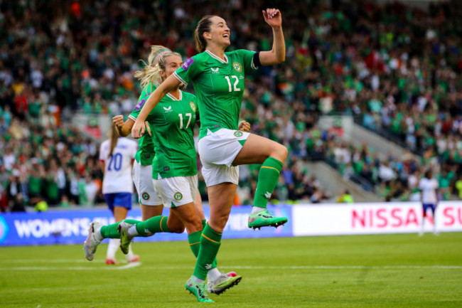 anna-patten-celebrates-after-scoring-a-goal