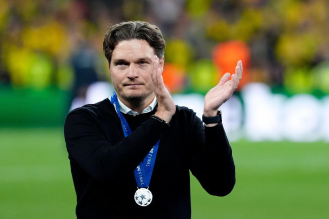 borussia-dortmund-head-coach-edin-terzic-applauds-the-fans-after-losing-the-uefa-champions-league-final-at-wembley-stadium-in-london-picture-date-saturday-june-1-2024