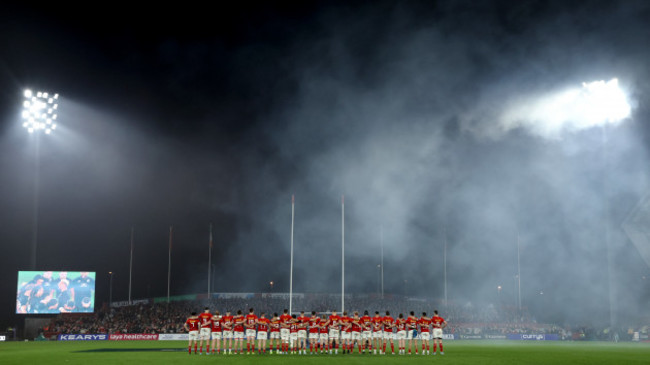 the-munster-team-face-the-haka