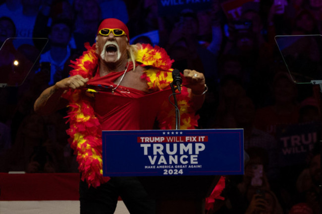 new-york-usa-27th-oct-2024-hulk-hogan-speaks-at-a-trump-rally-on-sunday-in-new-york-trump-supporters-chant-at-the-media-outside-madison-square-garden-ahead-of-the-rally-in-support-of-former-presi