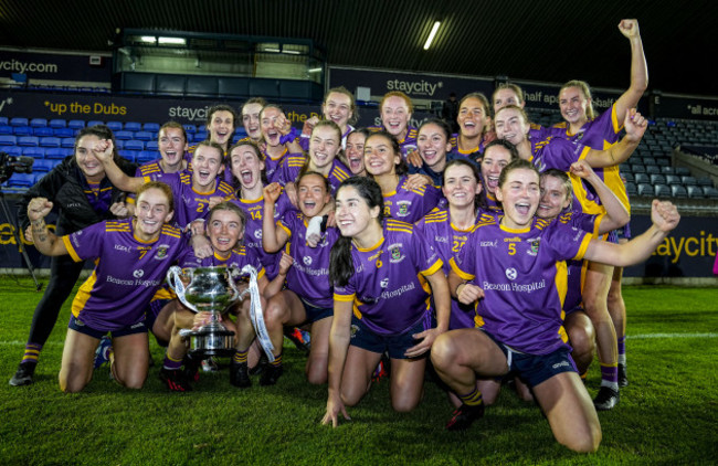 kilmacud-crokes-celebrate-after-winning