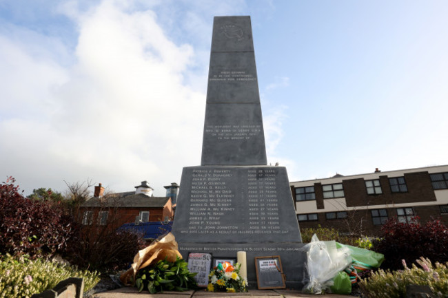 bloody sunday monument 60_90641661