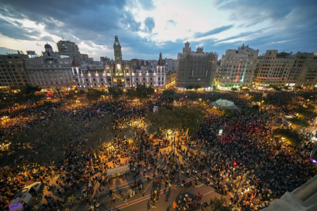 thousands-of-demonstrators-gather-in-front-of-the-city-council-for-a-protest-organized-by-social-and-civic-groups-denouncing-the-handling-of-recent-flooding-under-the-slogan-mazun-resign-aimed-at