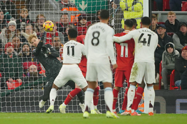 liverpool-goalkeeper-caoimhin-kelleher-left-makes-a-save-during-the-premier-league-match-at-anfield-liverpool-picture-date-saturday-november-9-2024