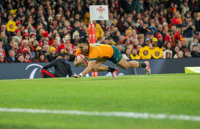 17th-november-2024-principality-stadium-cardiff-wales-autumn-rugby-international-wales-versus-australia-tom-wright-of-australia-scores-his-sides-sixth-try-to-make-the-score-13-38