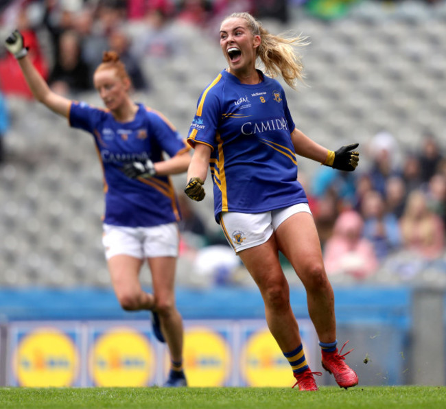 aisling-mccarthy-celebrates-scoring-a-goal