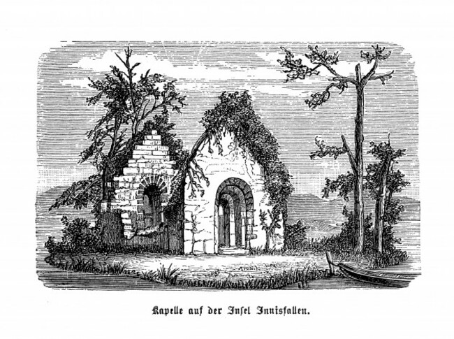 the-chapel-ruins-on-innisfallen-island-nestled-within-the-serene-waters-of-lough-leane-in-killarney-national-park-ireland-are-a-poignant-reminder-of-the-countrys-rich-monastic-history-this-seclud