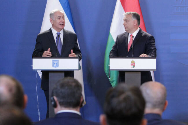 budapest-hungary-18th-july-2017-hungarian-prime-minister-viktor-orban-r-and-visiting-israeli-prime-minister-benjamin-netanyahu-attend-a-press-conference-after-their-meeting-in-budapest-hungary