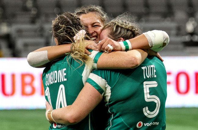 eimear-considine-erin-king-and-fiona-tuite-celebrate-after-the-game