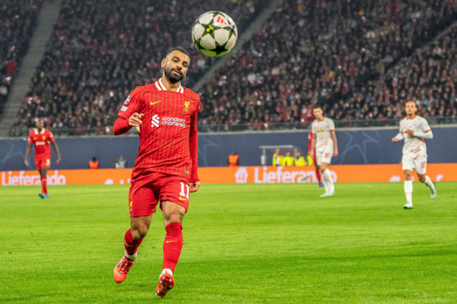 leipzig-deutschland-23-oktober-2024-champions-league-20242025-rb-leipzig-vs-fc-liverpool-im-bild-mo-salah-liverpool