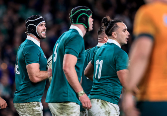 caelan-doris-celebrates-after-scoring-a-try-with-teammates