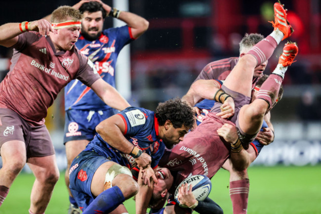 craig-casey-is-tackled-by-baptiste-pesenti-resulting-in-a-red-card