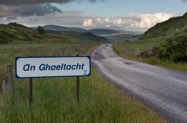 angaeltachtroadsignonruralroadinco-kerry