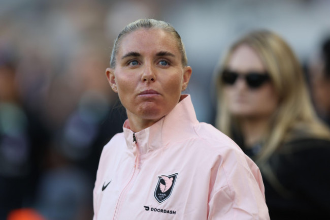 los-angeles-california-usa-19th-june-2024-angel-city-fc-head-coach-becki-tweed-looks-on-from-the-technical-area-before-a-nwsl-game-between-angel-city-fc-and-racing-louisville-fc-at-the-bmo-stadiu