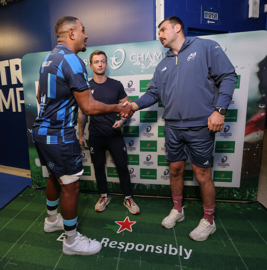 mathieu-babillot-and-tadhg-beirne-with-christophe-ridley-at-the-coin-toss