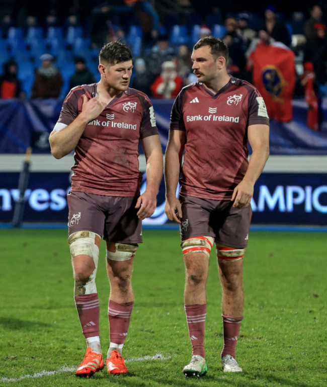 jack-odonoghue-and-tadhg-beirne-dejected-after-the-game