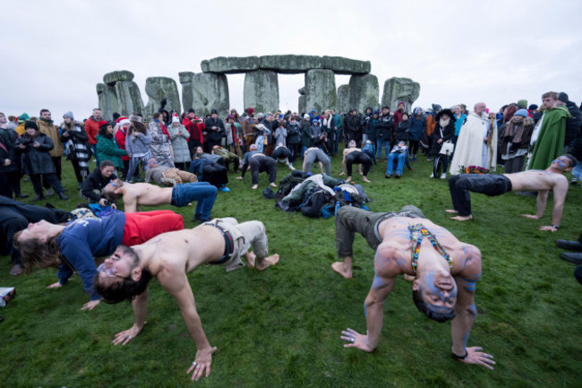 people-tale-part-in-the-winter-solstice-celebrations-at-stonehenge-england-saturday-dec-21-2024-ap-photoanthony-upton