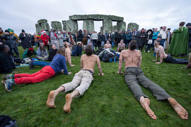 people-tale-part-in-the-winter-solstice-celebrations-at-stonehenge-england-saturday-dec-21-2024-ap-photoanthony-upton