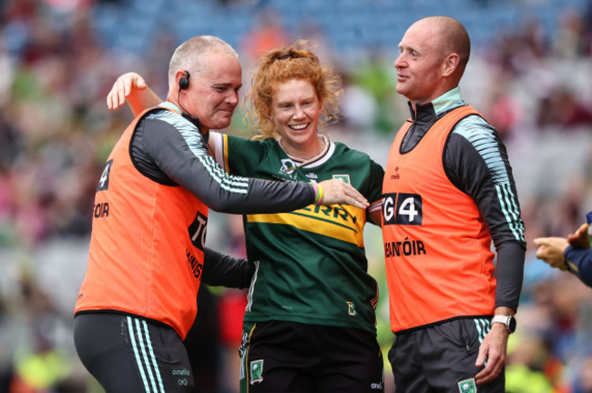 louise-ni-mhuircheartaigh-celebrates-with-declan-quill-and-darragh-long-as-she-comes-off-in-the-final-moments-of-the-game