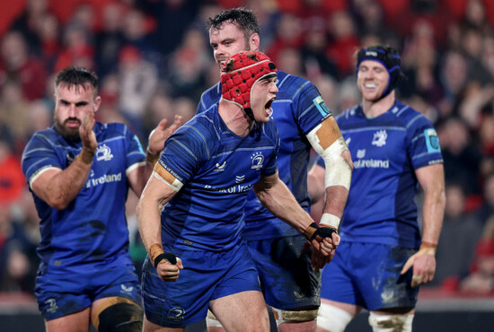 josh-van-der-flier-celebrates-after-winning-a-turnover-for-holding-the-ball-up-on-the-line