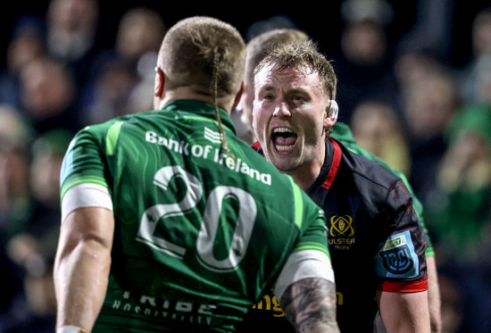 kieran-treadwell-celebrates-nick-timoney-scoring-their-second-try