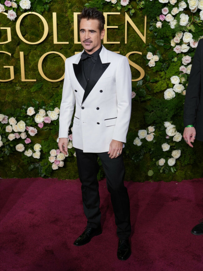 los-angeles-usa-05th-jan-2025-colin-farrell-walking-on-the-red-carpet-at-the-82nd-annual-golden-globe-awards-held-at-the-beverly-hilton-hotel-in-beverly-hills-ca-on-january-5-2025-photo-by-sth