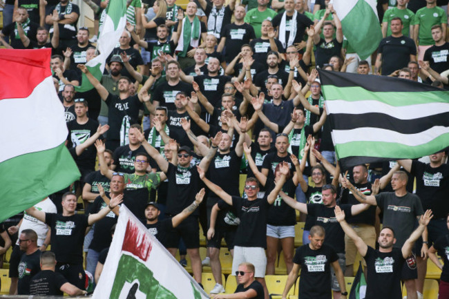 monaco-monaco-15th-september-2022-ferencvaros-fans-cheer-on-their-team-during-the-uefa-europa-league-match-at-stade-louis-ii-monaco-picture-credit-should-read-jonathan-moscrop-sportimage